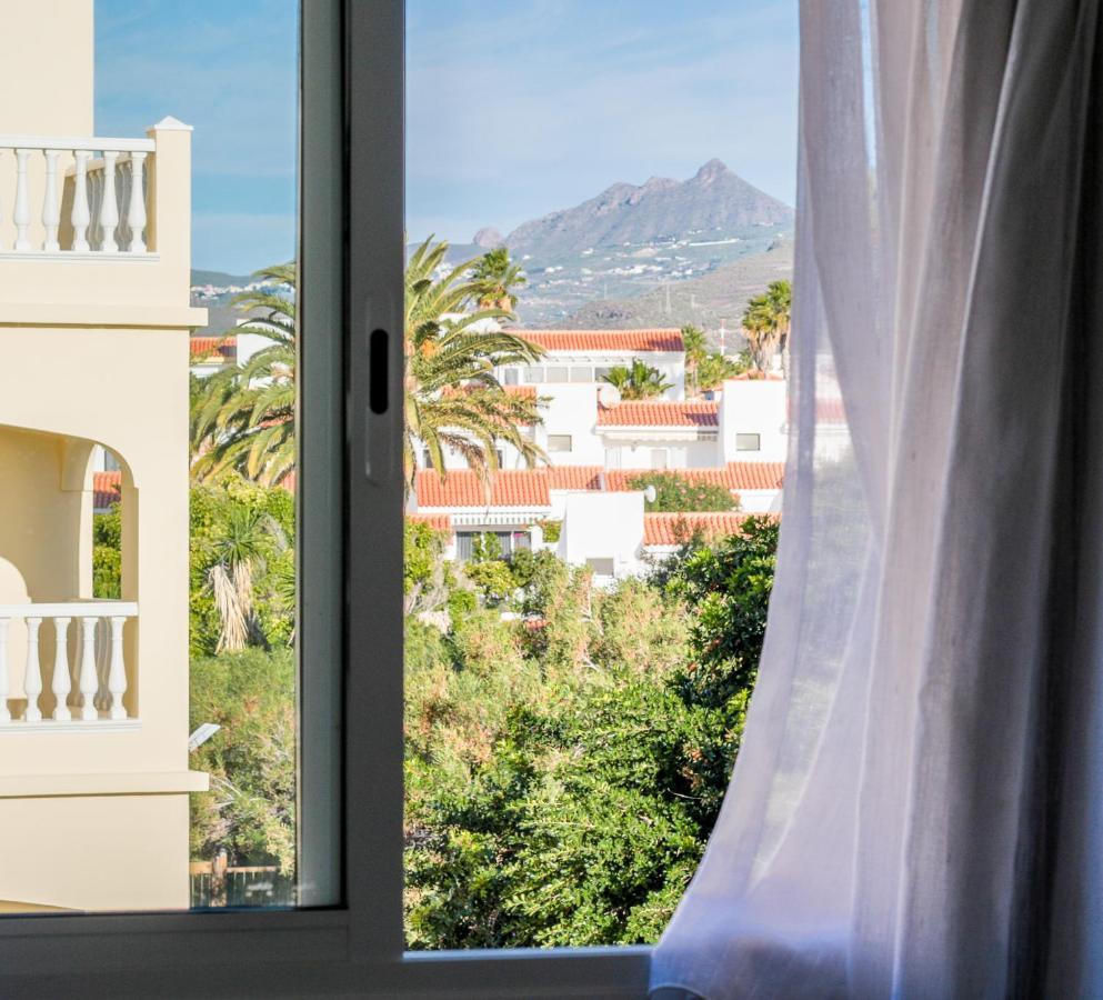 Golf View Apartment - Stunning Ocean View Golf Del Sur San Miguel de Abona Exterior photo